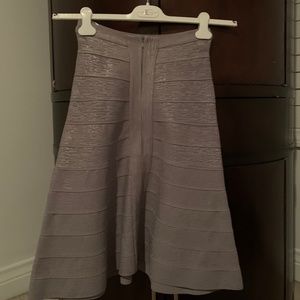 Ellie Makir skirt